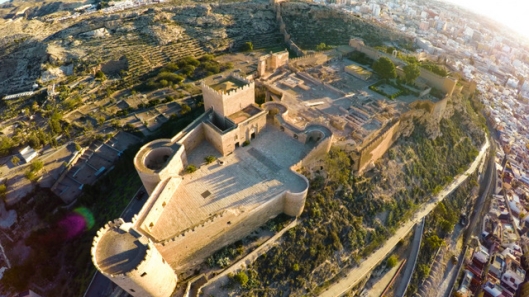Almeria Castle, Alcazaba